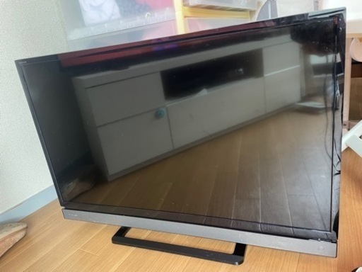TOSHIBA 東芝　REGZA 32V30 [32インチ] 2016年製