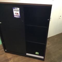 JG-17 【オフィス家具専門店】豊国工業の引戸書庫です！ R4.7/8時点