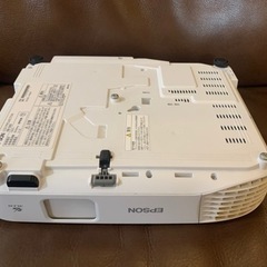 美品)エプソン プロジェクター EPSON EB-S05