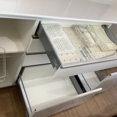 【トレファク花小金井店】Pamouna/食器棚/レンジボード/ホワイト/中古家具/ 格安/武蔵野市 小平市 小金井市 国分寺市 杉並区 買取 販売