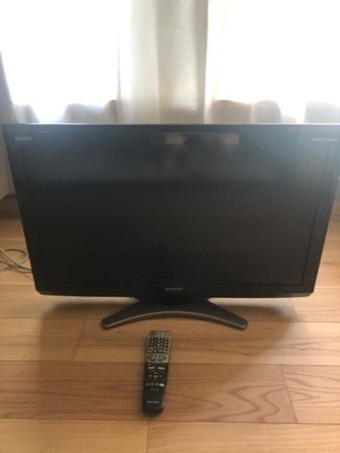 アクオス液晶テレビ　　2010年製