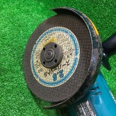 マキタ GA6021C 150㎜電子ディスクグラインダー コード式 本体のみ【市川行徳店】【店頭取引限定】【中古】ITJ54L8RUMID