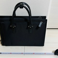【ほぼ新品】【ビジネスバッグ】カラー：黒　作りしっかり