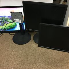 PCディスプレイモニタ　ｘ３台セット