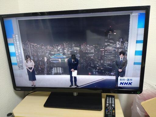 (決定しました)液晶テレビ 東芝REGZA 32V  2013年製