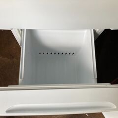 ☆中古￥14,000！【会員価格￥11,800】YAMADA　156㍑2ドア冷蔵庫　家電　2019年製　YRZ-F15G1型　幅48cmｘ奥行60cmｘ高さ127cm　【BG062】