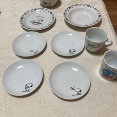 【新品未使用】スヌーピー皿セット、マグカップ