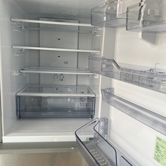 【訳あり】AQUA 4ドア　冷凍冷蔵庫　355L 傷、凹みあり