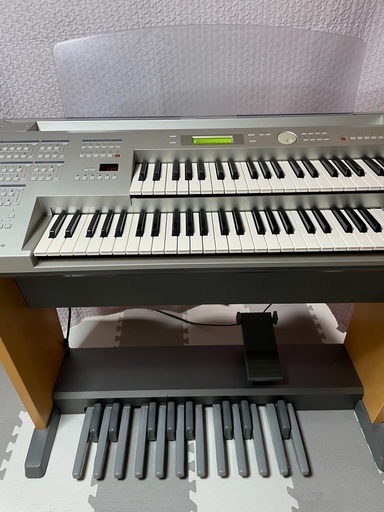 現在お話し中　　YAMAHAステージア　ELB-01 '12製