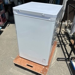 激安!! 冷凍庫 4段 ノーフロスト アップライトフリーザー 2017年 FFU85R