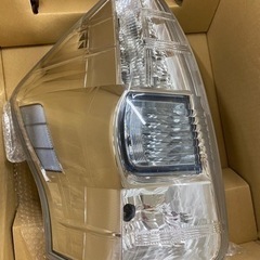 プリウス‪α‬テールランプ