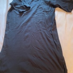 黒　ロングTシャツ