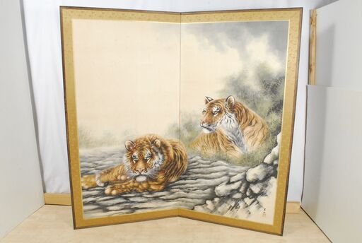 8843 　圭石 衝立 屏風 虎 日本画 二曲 178 X 172cm 愛知県岡崎市　直接引取可 6840円