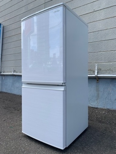 札幌市内配送無料 美品 20年製 SHARP シャープ 137L 2ドア冷凍冷蔵庫 SJ-D14F つけかえどっちもドア