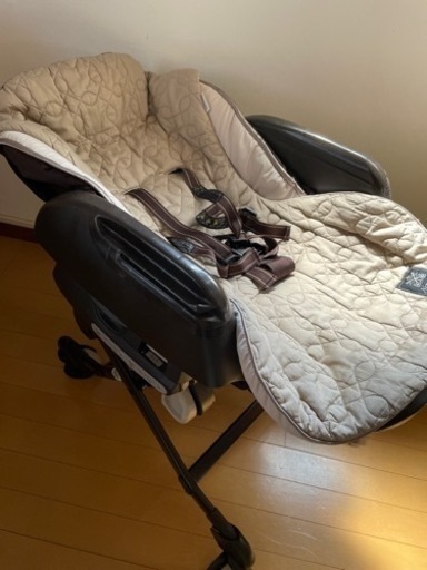 電動　コンビ　ハイローチェアー　スイング
