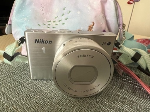 【値下げ】Wi-fi付きですぐにシェア　Nikon 1 J4 パワーズームレンズキット❤