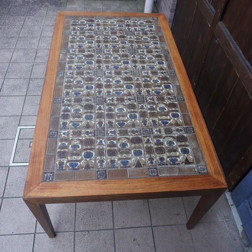 HASLEV(ハスレヴ)社より北欧デンマーク王室御用達のロイヤル