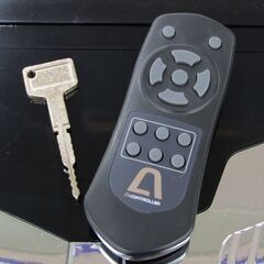 札幌市発 ご自宅まで配送可能 パチンコ実機 CRF革命機ヴァルヴレイヴ 1