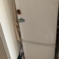 (お譲り先決定)シャープ冷蔵庫