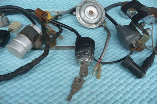 モンキーZ50Jz ワイヤーハーネスなど 部品売ります