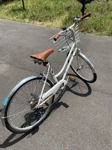 PEUGEOT プジョー自転車 中古 白 7段変速 革サドル・グリップ