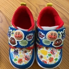 0円　子供用の靴【アンパンマン】13.5《ご相談中》
