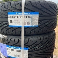 新品225-40-18タイヤ4本