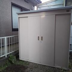 【値下げ】タクボ物置　鍵付き