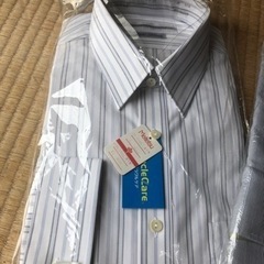 百貨店購入  M 39-78  白にグレーのクレージュ👔