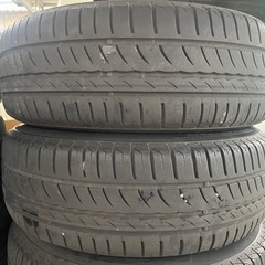 30プリウス  純正　タイヤホイール4本！