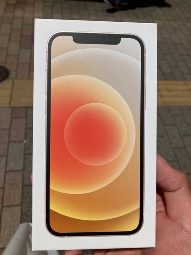 【白ロム】iPhone12 白 64GB 開封済み未使用品