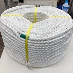 ★未使用 ユタカメイク S12-200 ポリエステルロープ 巻物 12φ×200m ロープ 結束 耐候性 耐海水 YUTAKA