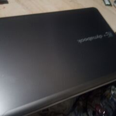 タッチパネル搭載14インチノートパソコン（東芝dynabook T642/T6HB ）