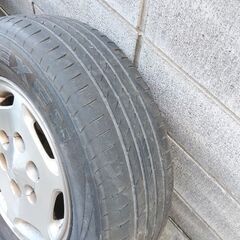グランドハイエース純正アルミタイヤ