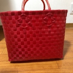 昭和レトロ　赤いバッグ