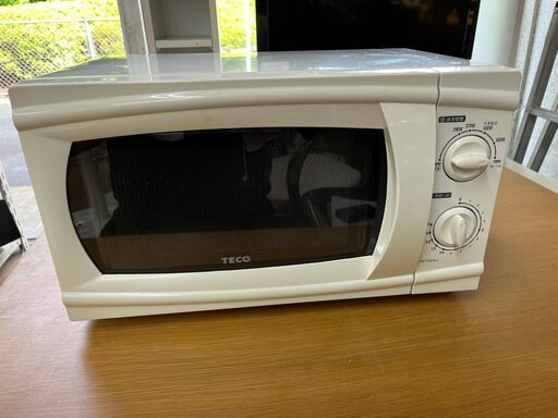 【リサイクルショップどりーむ鹿大前店】No192　TEC　電子レンジ　YMI702CWJ　ダイヤル式　出力切替付き⤴⤴　2012年製