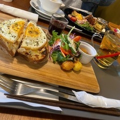 気軽にご飯を食べにいける友達募集🍙