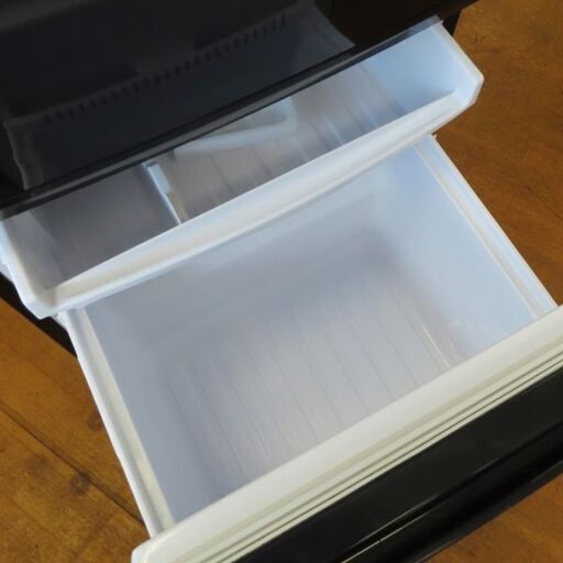 ♪SHARP/シャープ 冷蔵庫 SJ-D14B 137L 2016年 右開き/左開き変更可  