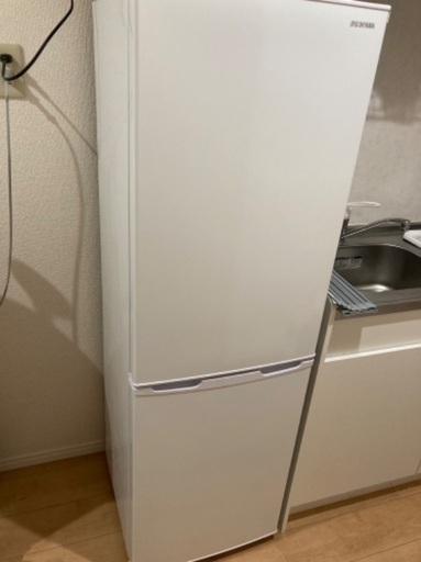 冷蔵庫(162L)+おしゃれ家具複数+おまけ好きなだけ ※一人暮らしにおすすめです！