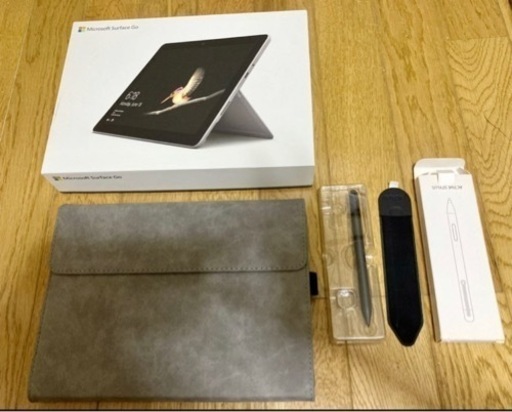 【お取引済】Surface Go＋スタイラスペン＋カバー＋キーボード＋画面保護シール