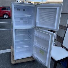 冷蔵庫 ユーイング UR-F140J 2018年製 140L【3ヶ月保証★送料に設置込】💳自社配送時🌟代引き可💳※現金、クレジット、スマホ決済対応※