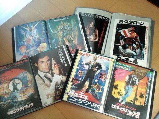 映画のパンフレット150冊とチラシ