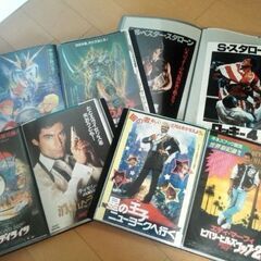 映画のパンフレット150冊とチラシ