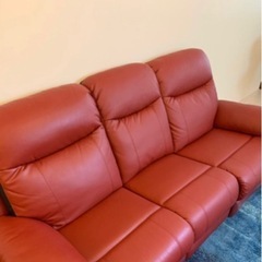 美品　3人掛けリクライニングソファ