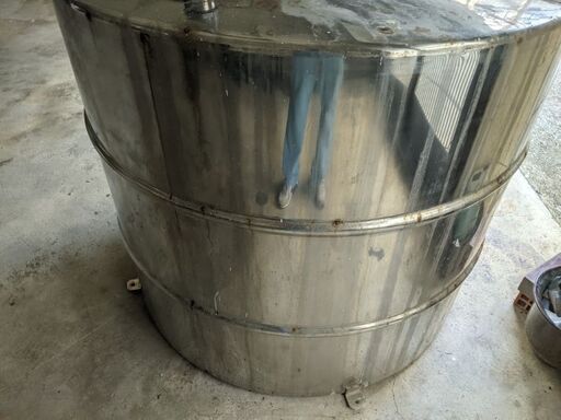 ステンレス貯水タンク 1t