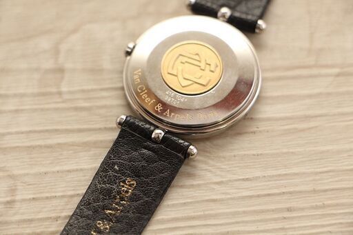 Van Cleef \u0026 Arpels Paris ヴァンクリーフ＆アーペル 腕時計 (R2169sxY)