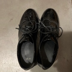 テカテカ靴24.5