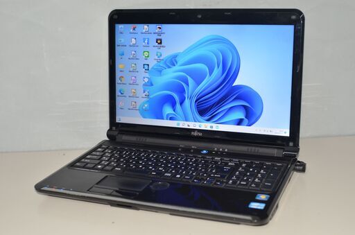 中古良品 最新Windows11+office 富士通 AH55/GC i5-2450M/新品爆速SSD256GB/8GB/15.6インチ/無線内蔵/USB3.0/ブルーレイ/HDMI/便利なソフト