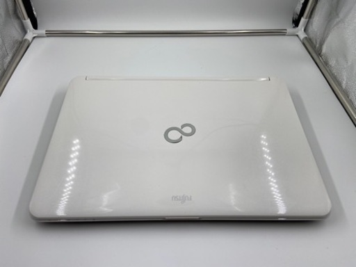初心者オススメ☆SSDで快適☆corei3❗️カメラ付き 【公式通販】
