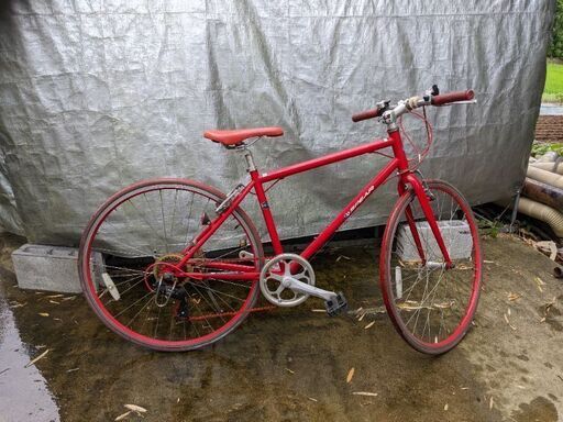 赤い自転車